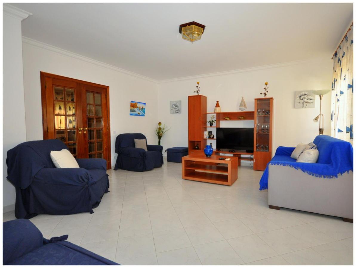 Apartamentos Capitolina Quarteira Exterior photo